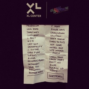 Setlist photo from Pearl Jam - XL Center, Hartford, CT, USA - 25. Oct 2013